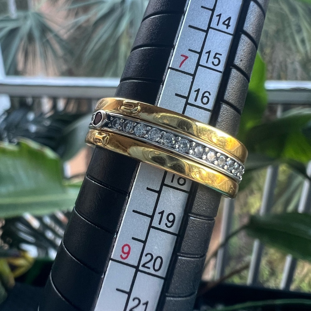 “Love U” Rings Trio in Size 8 - Picture 7 of 8